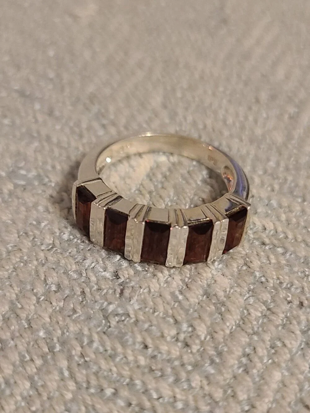Baguette cut Garnet sterling silver ring size 7